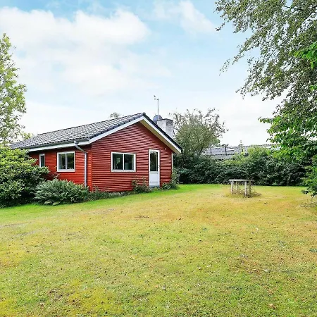 Elegant Holiday Home In Funen With Terrace Nyaraló Otterup